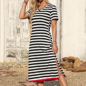 Dokotoo Short Sleeve Maxi Dress T Shirt Dress Striped NWT